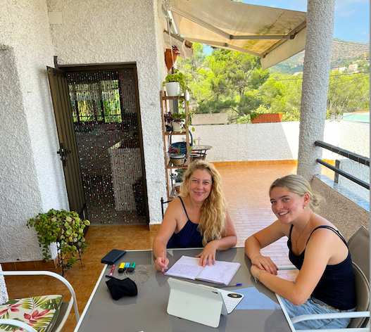 A Spanish lesson at the teacher's home in Valencia